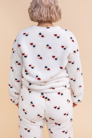 Fluffy Crewneck Unisexe "PIECE OF MY HEART"