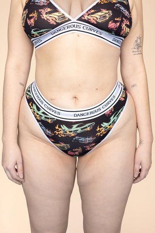 Brazilian "DANGEROUS CURVES"